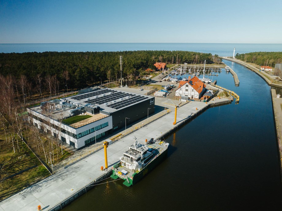 Baltic Power otwiera pierwszą w Polsce bazę serwisową dla morskich farm wiatrowych