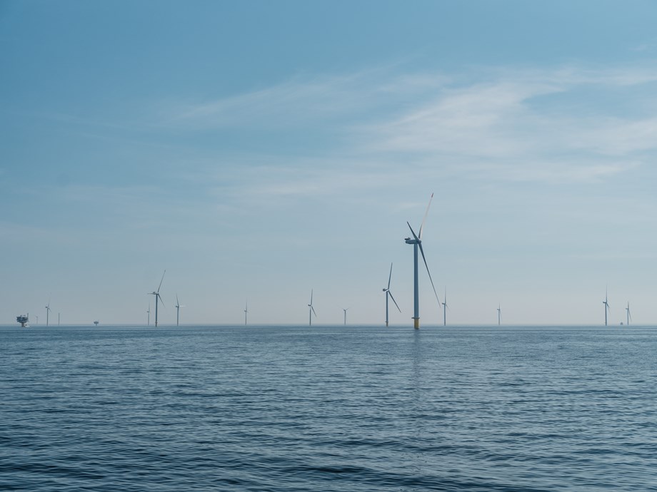 Już 50 turbin zainstalowanych na morskiej farmie wiatrowej Baltic Power. Wkrótce start kluczowych testów.
